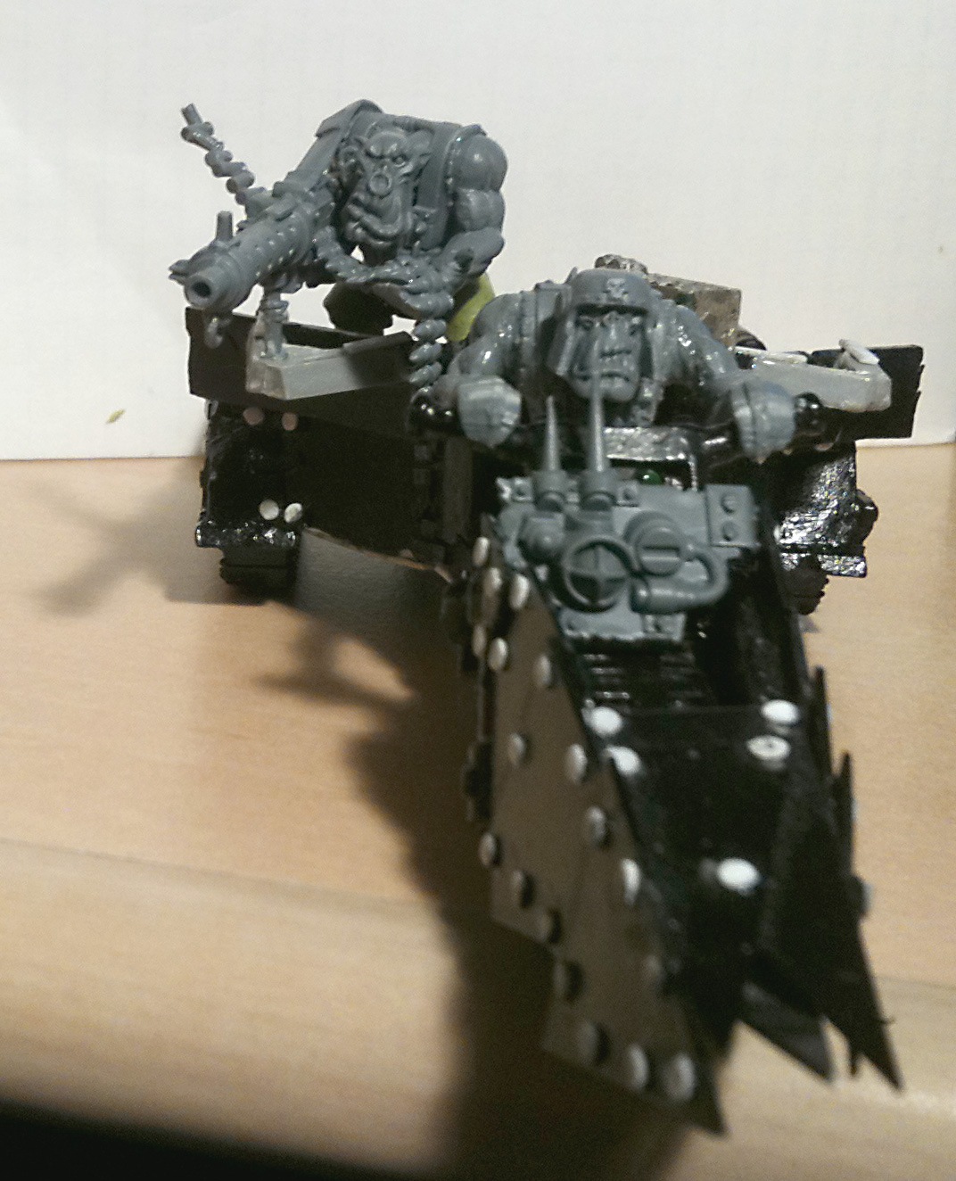 spike-front spike-front